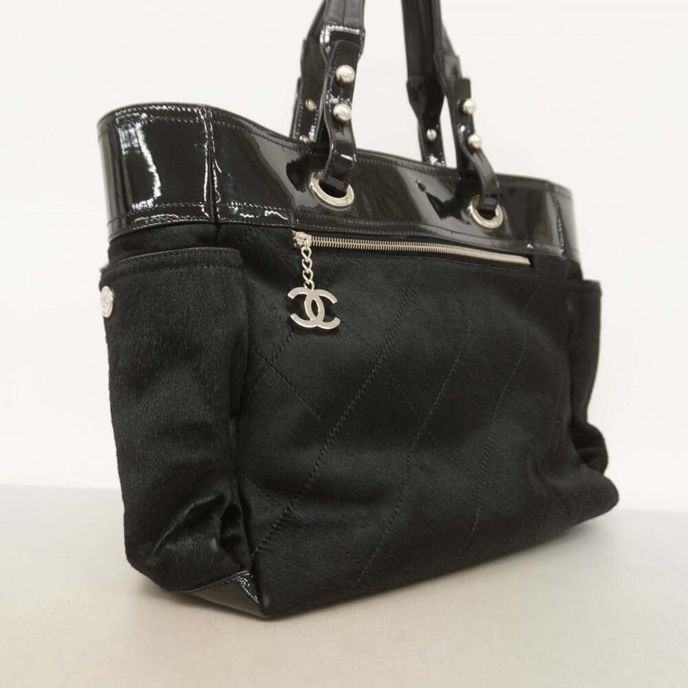 CHANEL Black Tote Bag - Picture 2 of 13